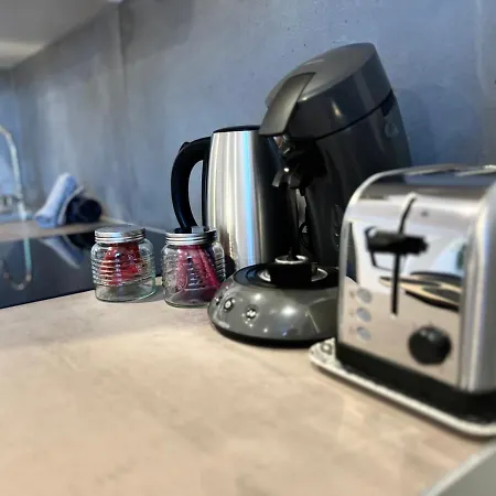 Апартаменты Le Musee 2, Industriel 2 Pieces Бержерак